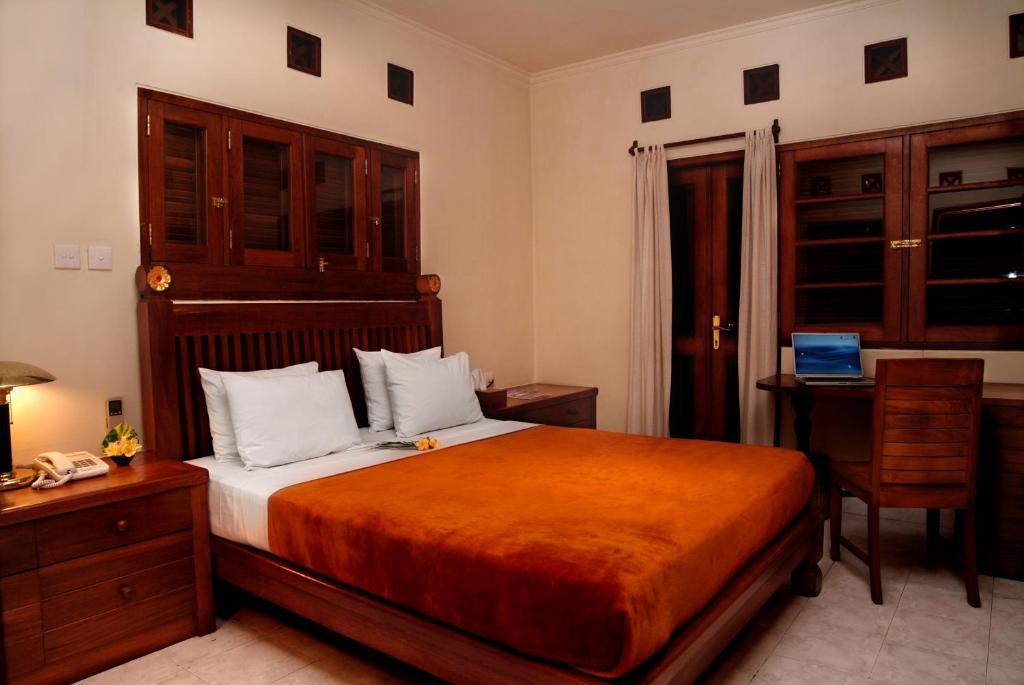 Taman Ayu 212 Hotel Denpasar Szoba fotó