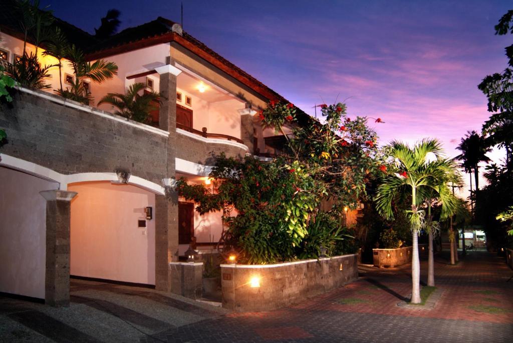 Taman Ayu 212 Hotel Denpasar Kültér fotó