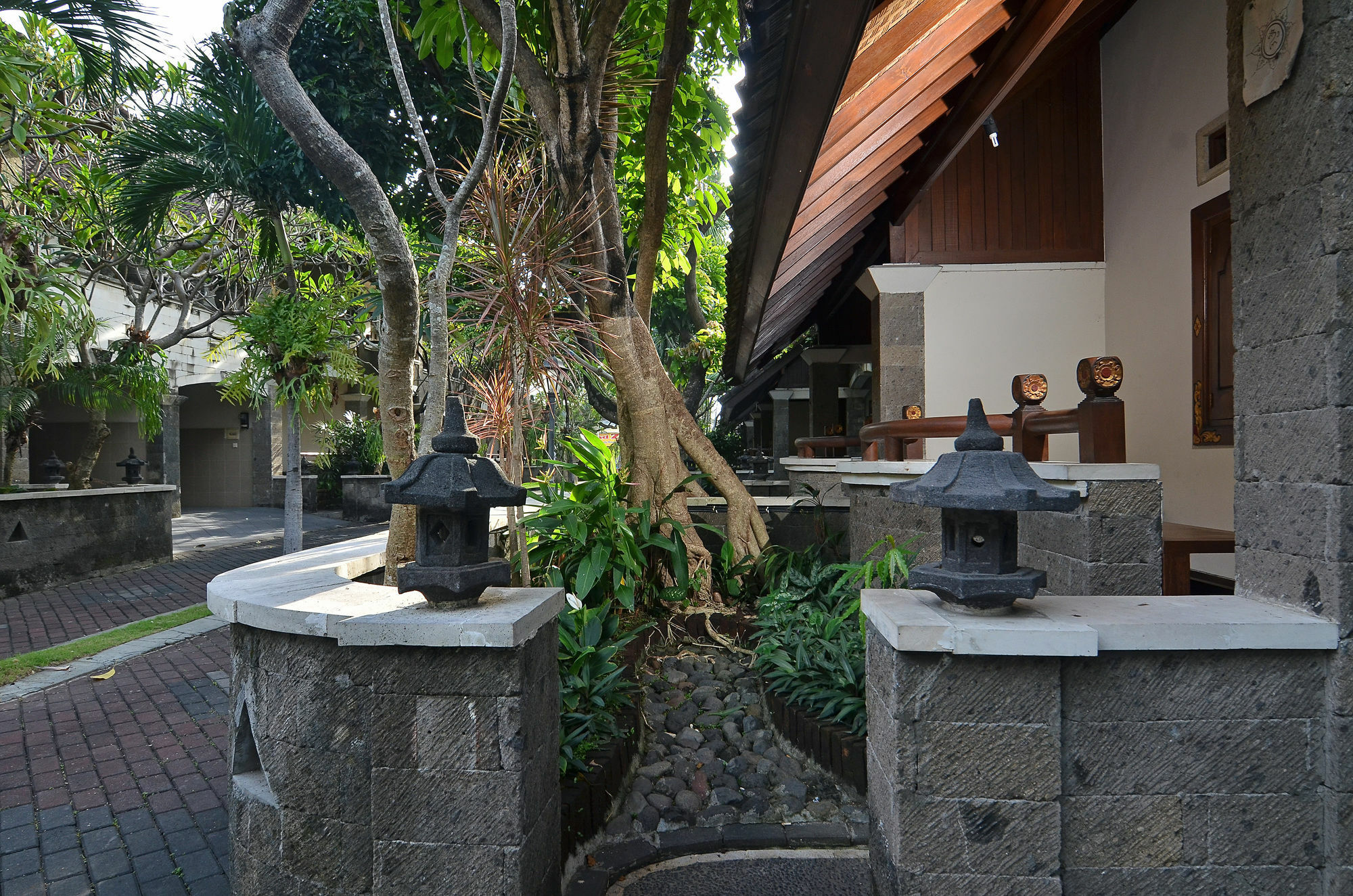 Taman Ayu 212 Hotel Denpasar Kültér fotó